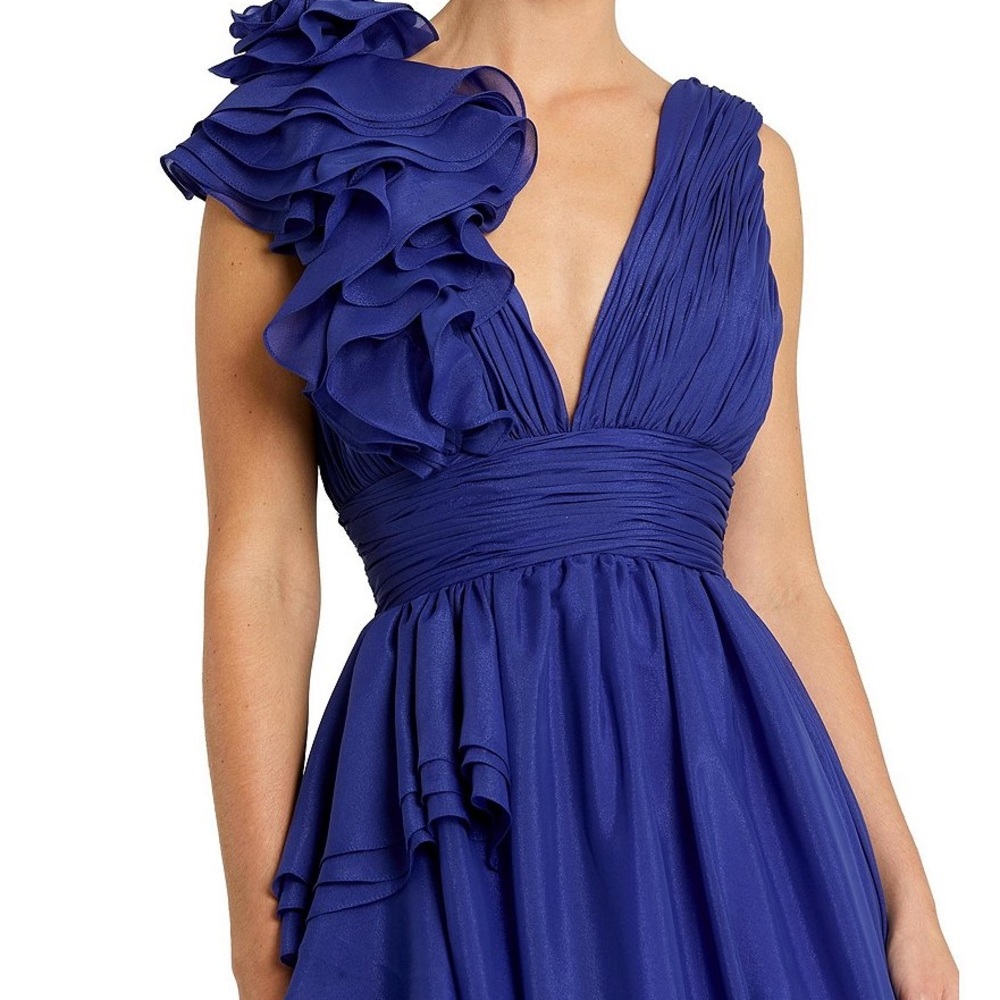 Mac Duggal Deep V-Neck
Sleeveless Ruffled Shoulder Ball
Gown
Color: Cobalt